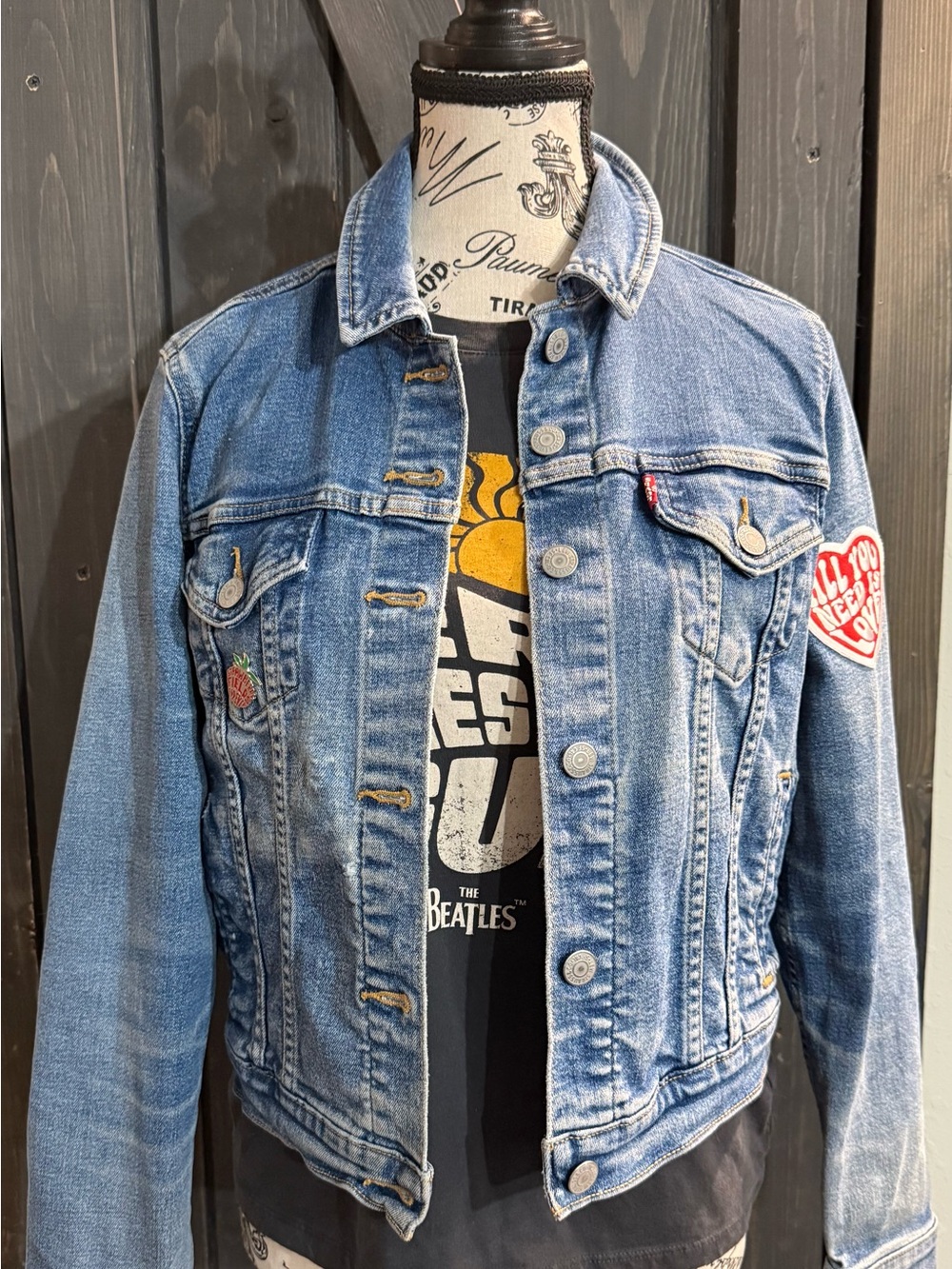 Upcycled Levi's Denim Jacket & Beatles here comes the sun tee,🍓fields pin.